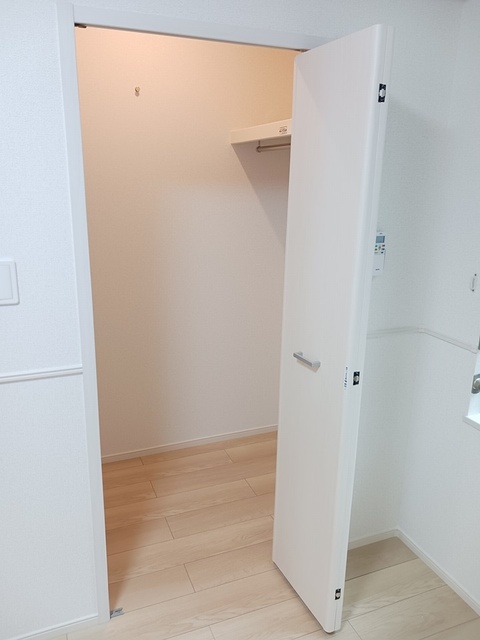 ヒカルサ見付サウスⅡ 収納