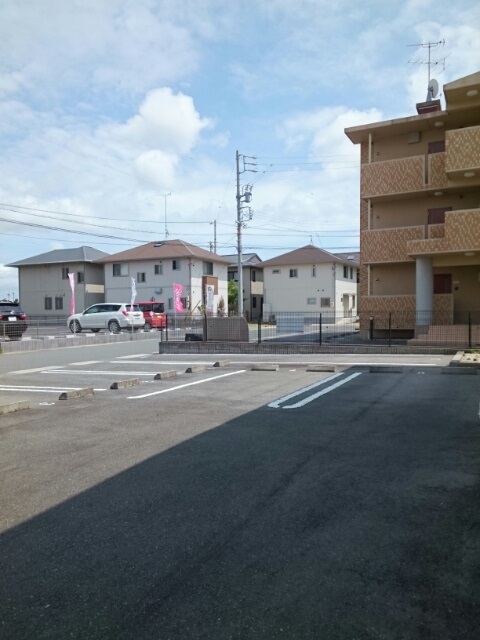メンフィス 駐車場