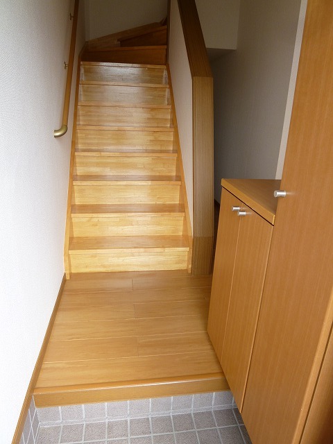 フレッシュ積志 玄関