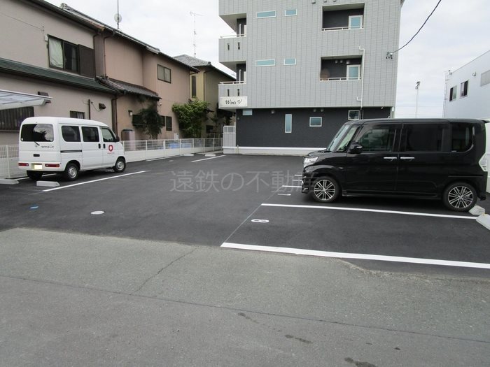 ＷＩＮ’Ｓ　Ⅴ  駐車場