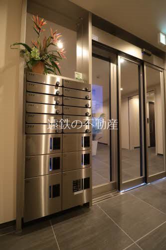 シャーメゾン仁王門通 エントランス
