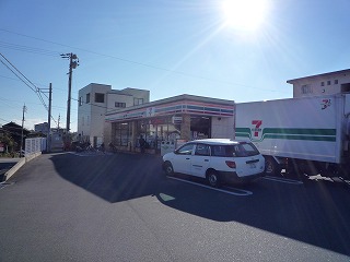 メゾン・ド・エスポワール コンビニ