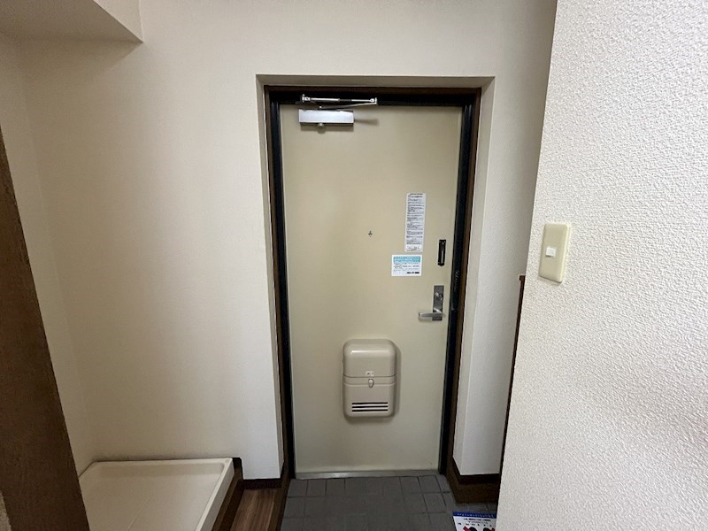 エターニⅢ 玄関