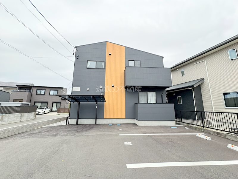La vie 坪井町 駐車場