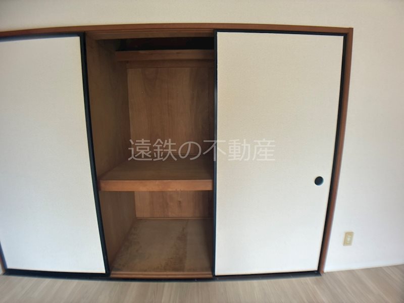 メインライト 収納