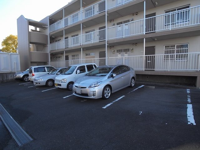 ハミング白木 駐車場