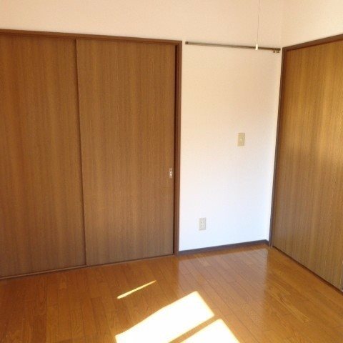 ファミールF 収納