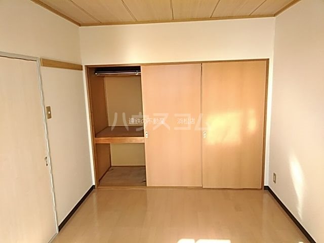 上島キャステール ベッドルーム