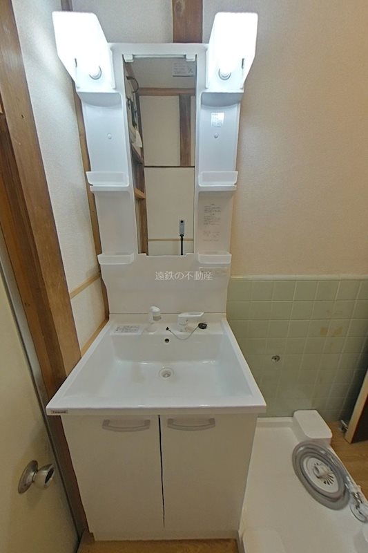 磐田市上新屋貸家 洗面所