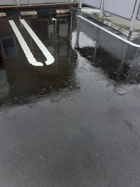 エドワール 駐車場