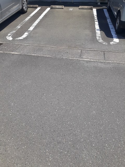 リーブル 駐車場