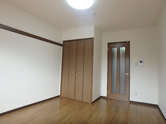 高御所ロイヤルマンション その他