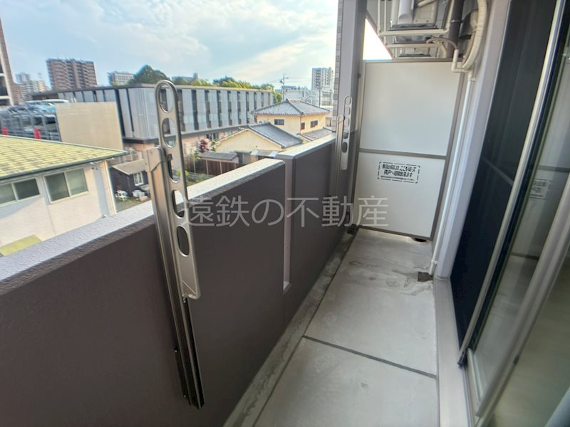 ビアンヌール八幡駅 ベランダ