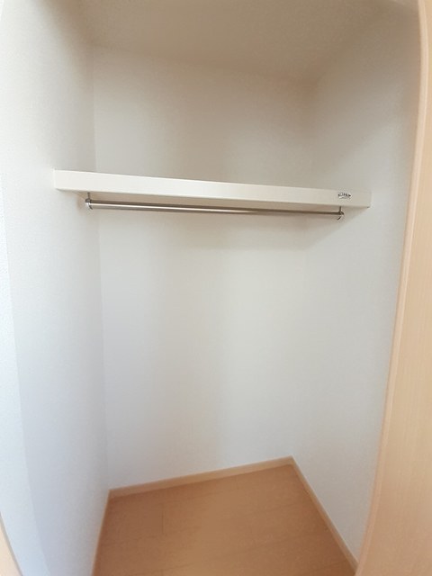 メゾンルミナス 収納