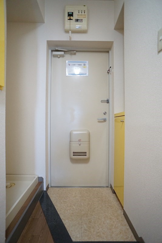 プチメゾンK 玄関