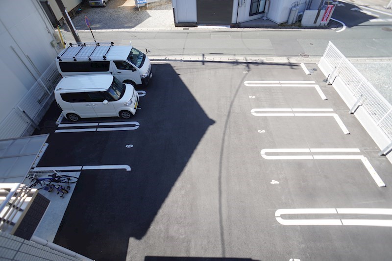 La Grande MaisonⅢ 駐車場