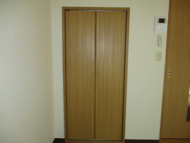鈴木荘 その他