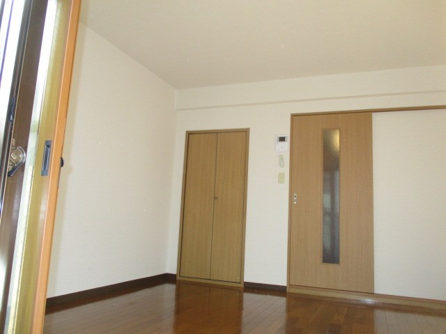鈴木荘 その他