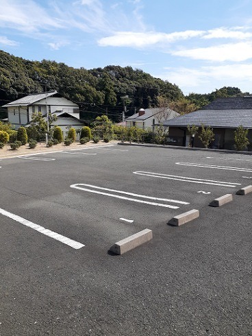 ガーデンヒルＫⅡ 駐車場