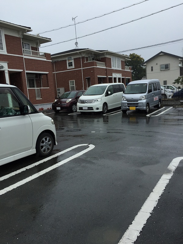 フレア　ＳＡＫＵ 駐車場