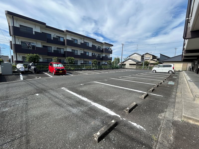 Windy宮の前Ⅰ 駐車場