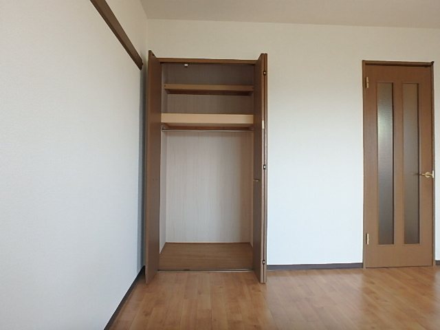 ユートピアマツバラ 収納