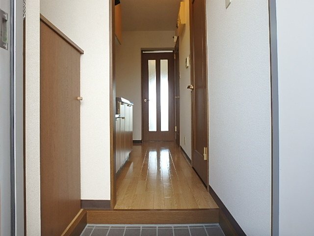 ユートピアマツバラ 玄関