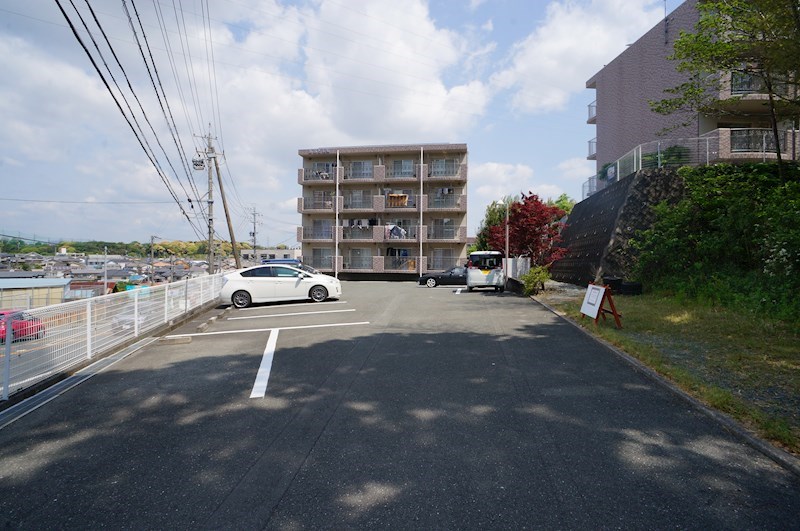 あぷと長坂 駐車場