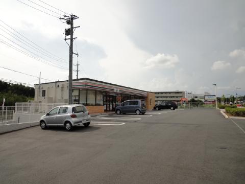 ブライトリー染地台Ⅱ コンビニ