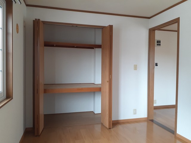 アルビオン　Ｃ 収納