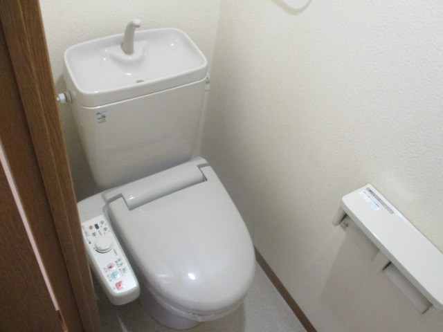 シャンツェ富塚 トイレ