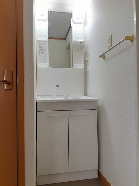 ドミール，センＡ 洗面所