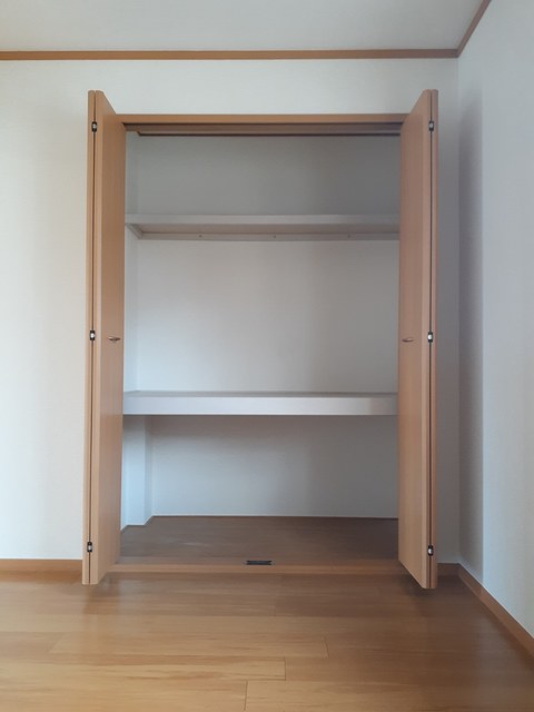 ドミール，センＡ 収納