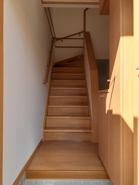 ドミール，センＡ 玄関