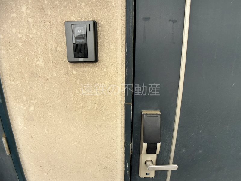 エンブレム元浜 玄関