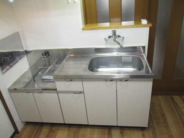 コンフォート半田山 キッチン