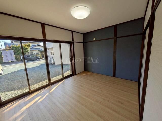 富士見町３丁目貸家 駐車場