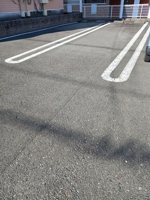 ルーナⅠ 駐車場