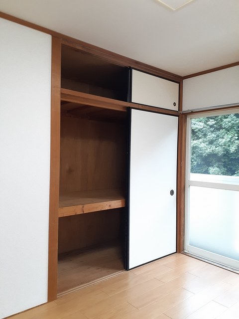 キャッスル・スクエアー 収納