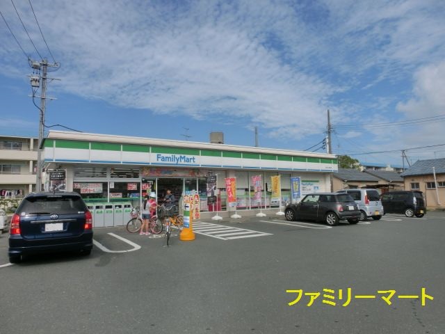 キャッスル・スクエアー コンビニ
