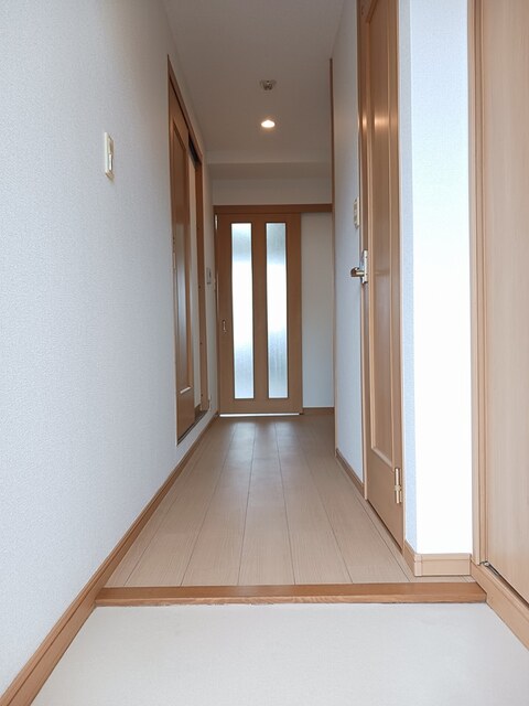フェアリーヒルズ　ヒビキ 玄関