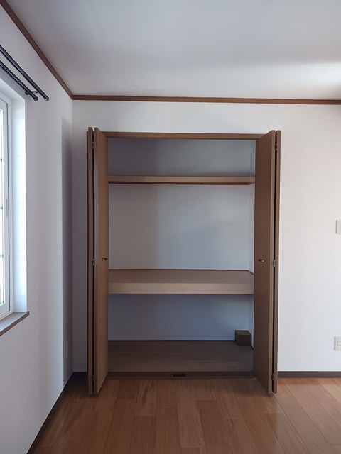 サニーフォレストＡ 収納