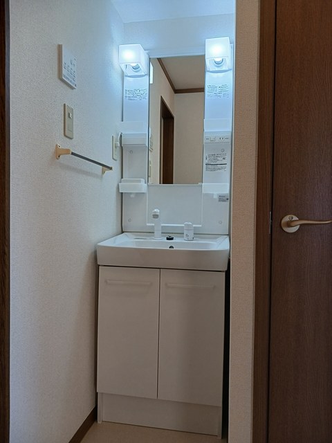 サニーフォレストＡ 洗面所