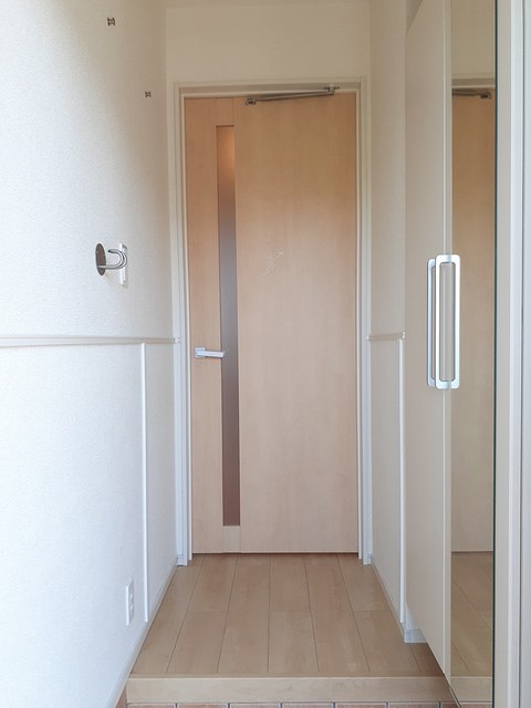 ＥＲＵ 玄関