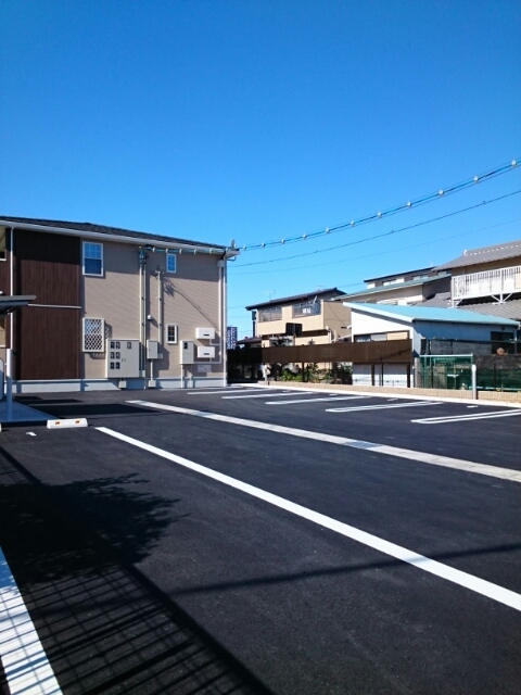 アグレアーブル 駐車場