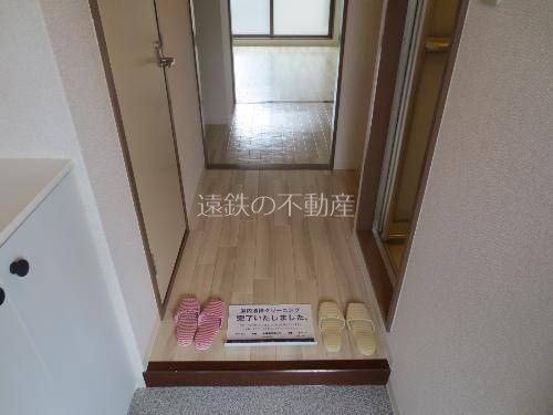 ソレアード幸 玄関
