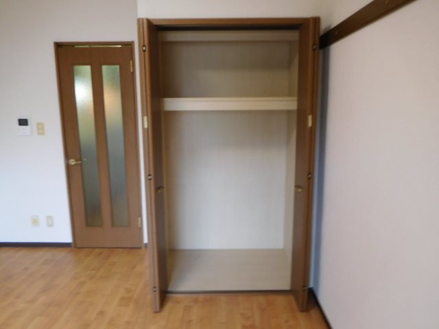マンション　アルティアⅡ 収納