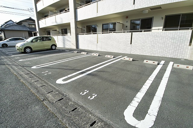 リーフ萩丘 駐車場