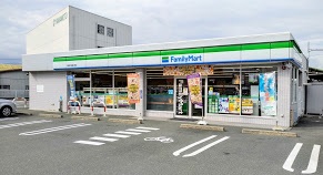 ヴィブレ若宮南 コンビニ