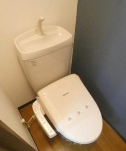 オリーブ トイレ